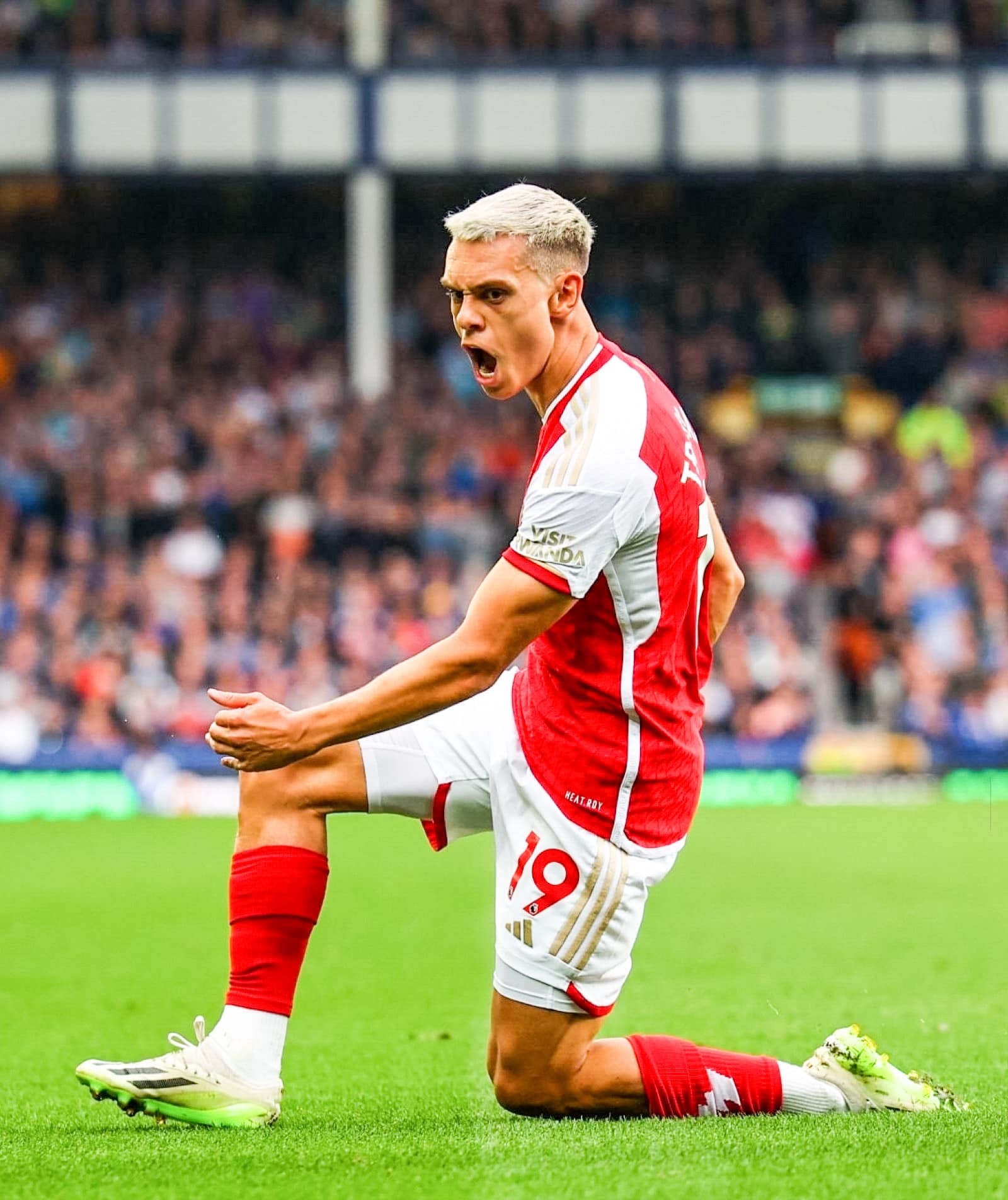 leandro-trossardon-chua-saka-da-khong-ca-nhan-trong-tinh-huong-do