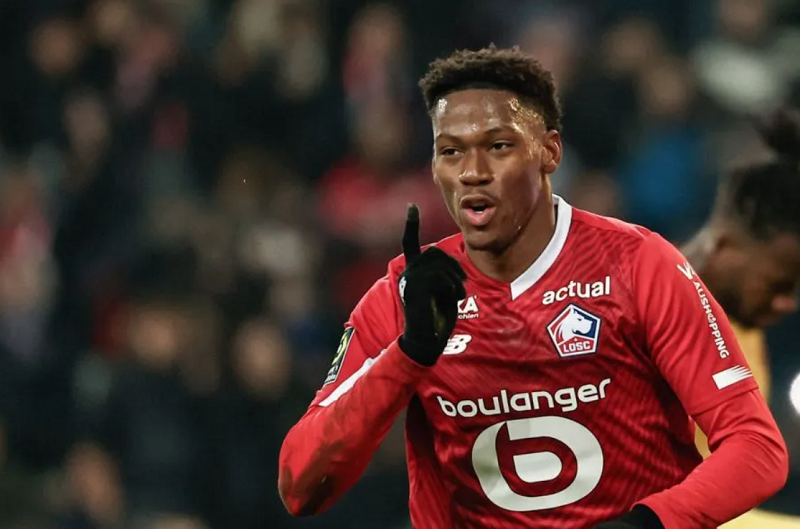 khong-can-viktor-gyokeres-man-utd-da-co-muc-tieu-mien-phi