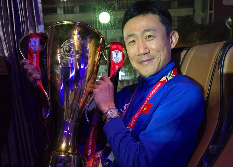 cuu-tro-ly-tuyen-viet-nam-bat-ngo-tro-thanh-hlv-truong-clb-thanh-hoa