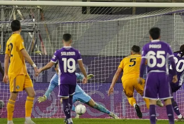 Fiorentina vs Pisa (00:30 – 24/02)