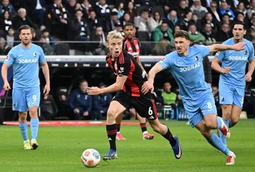 Eintracht Frankfurt vs SC Freiburg (23:30 – 01/03)