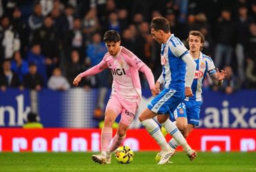 Espanyol vs Real Oviedo (03:00 – 10/03)